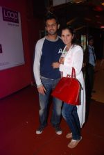 Sania Mirza snapped with Shoaib Malik in Mumbai on 15th April 2012 (13).JPG